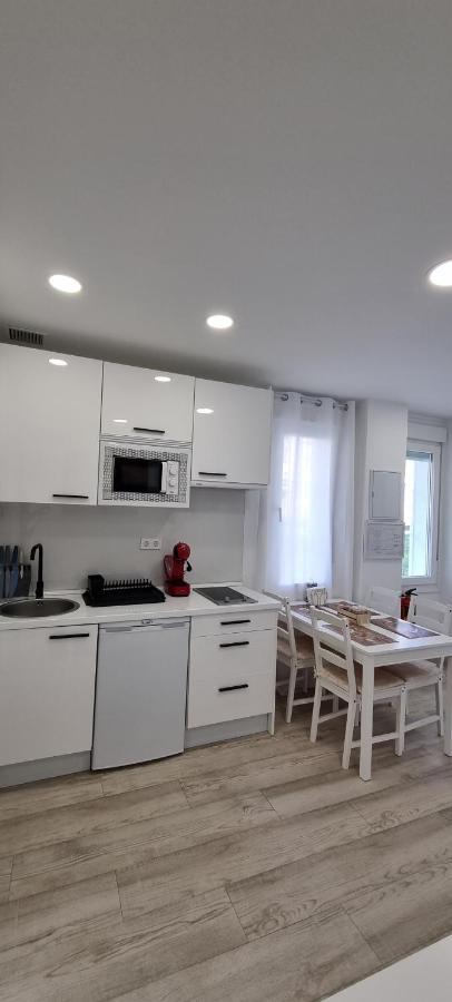 Apartamentos Tanez Santurce A Madrid Exteriör bild