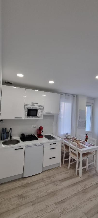 Apartamentos Tanez Santurce A Madrid Exteriör bild