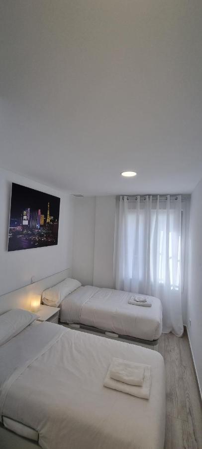 Apartamentos Tanez Santurce A Madrid Exteriör bild