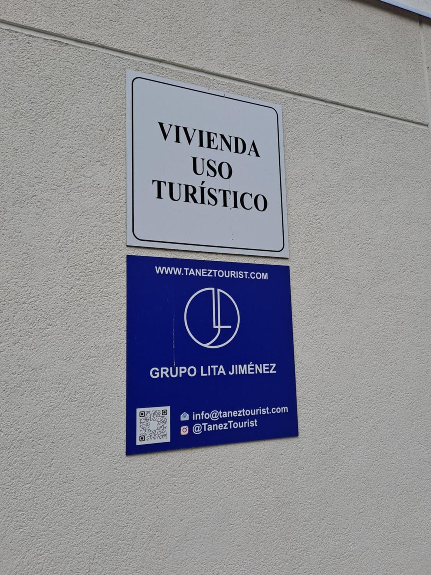 Apartamentos Tanez Santurce A Madrid Exteriör bild