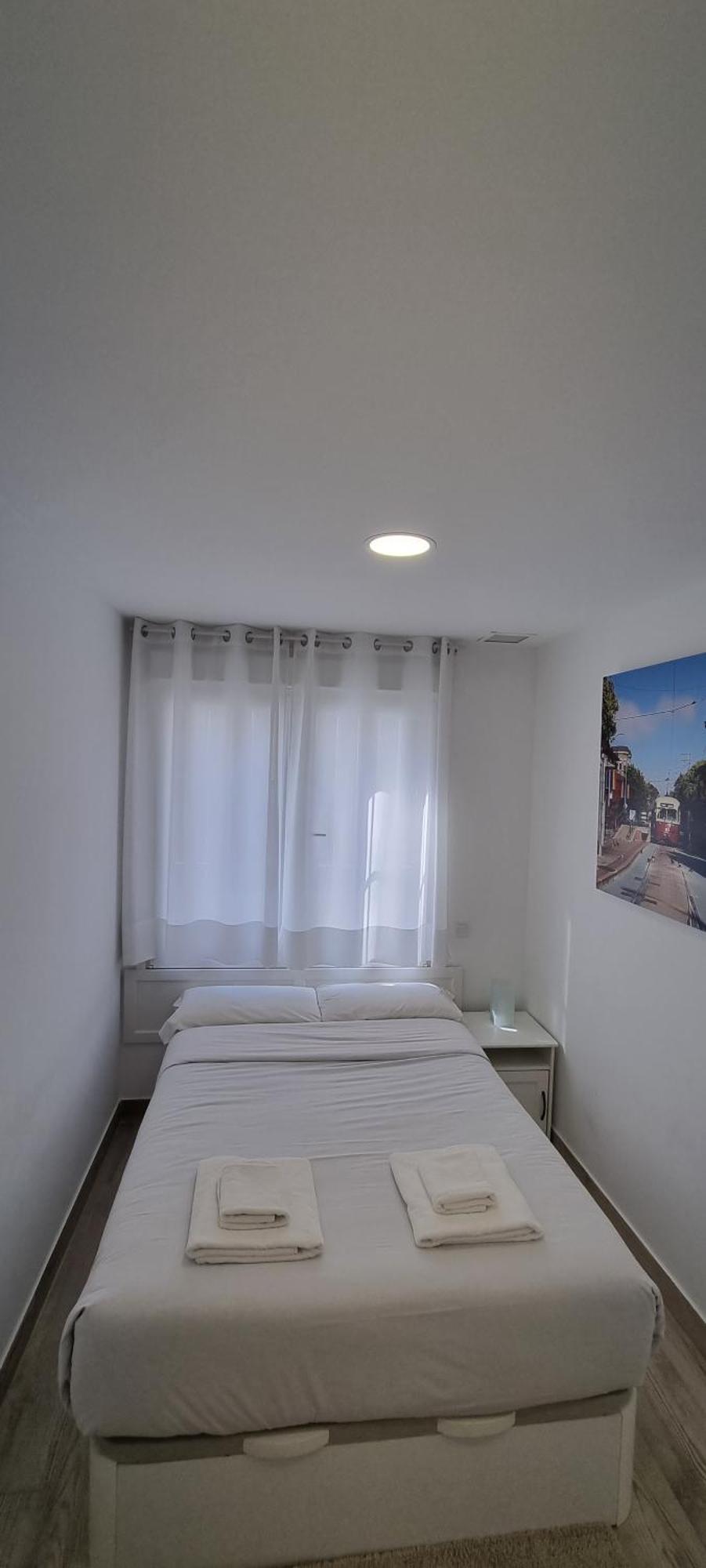 Apartamentos Tanez Santurce A Madrid Exteriör bild
