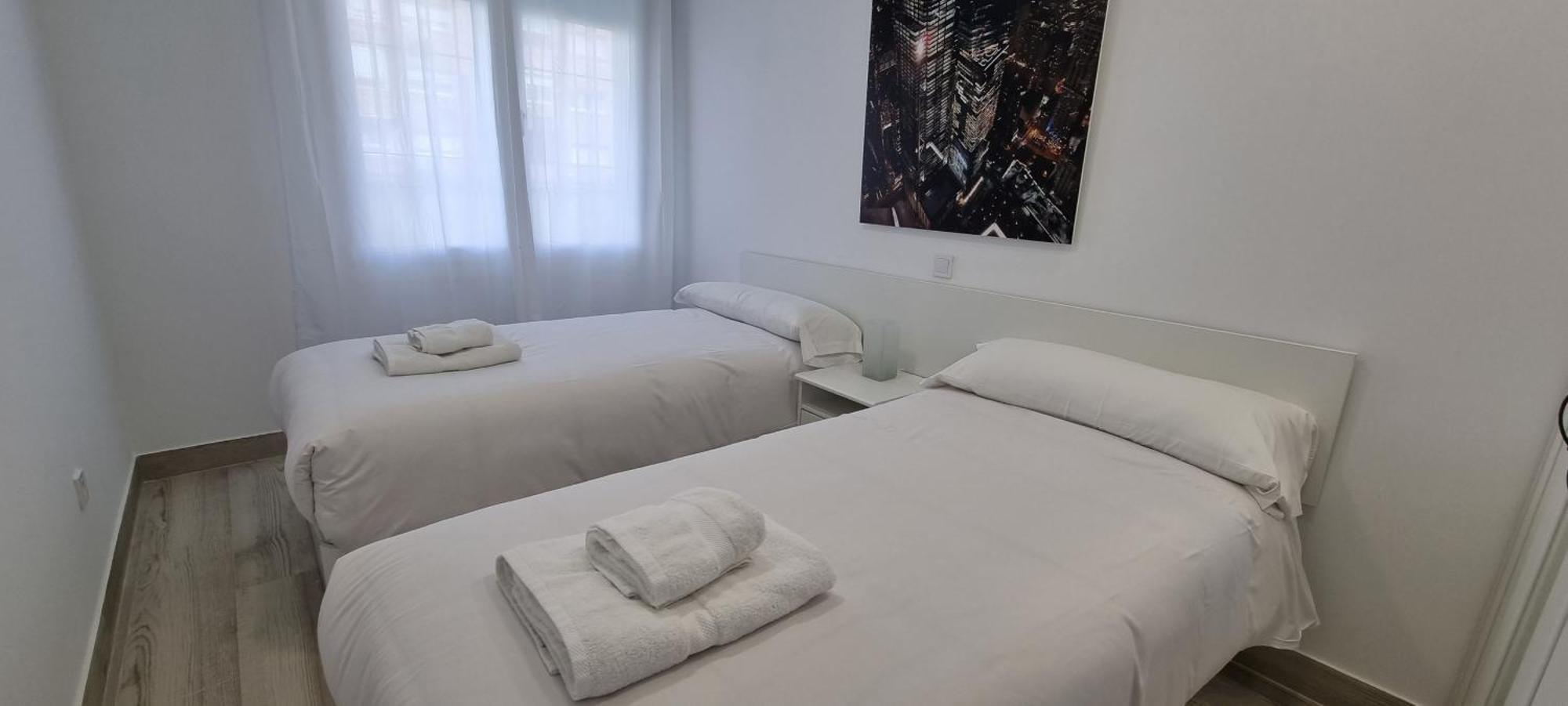 Apartamentos Tanez Santurce A Madrid Exteriör bild